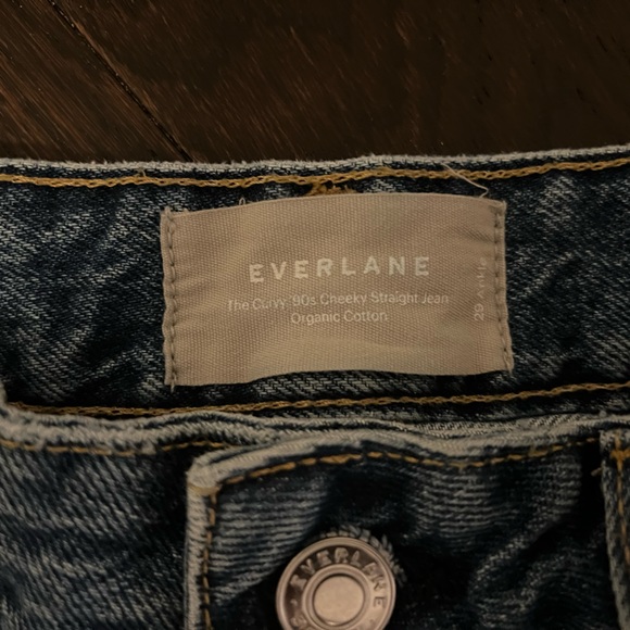 EVERLANE, The Curvy 90s Cheeky Straight Jean - Picture 4 of 4